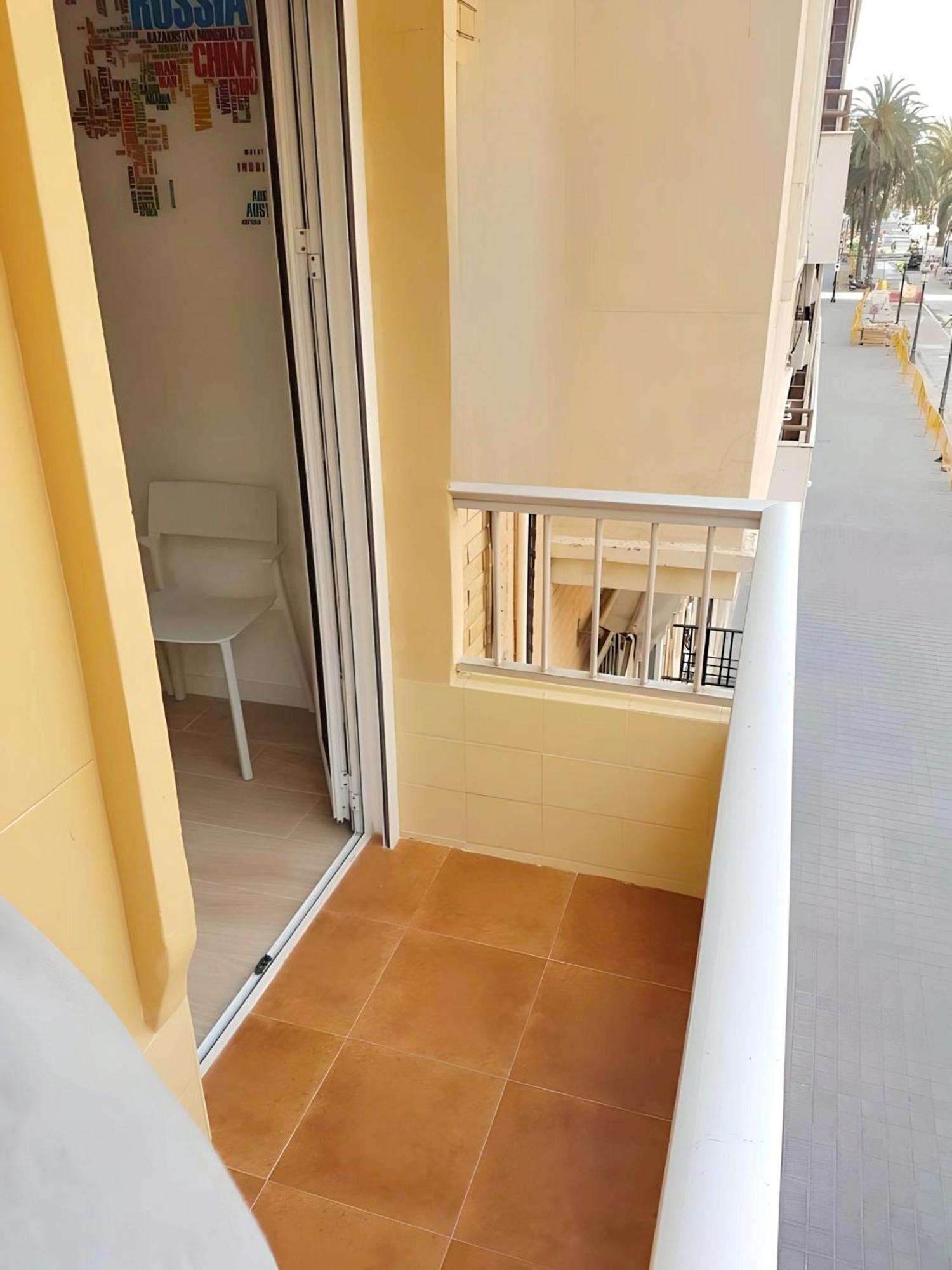 Precioso Piso En Cabanyal Junto Playa Las Arenas Valencia Exterior foto